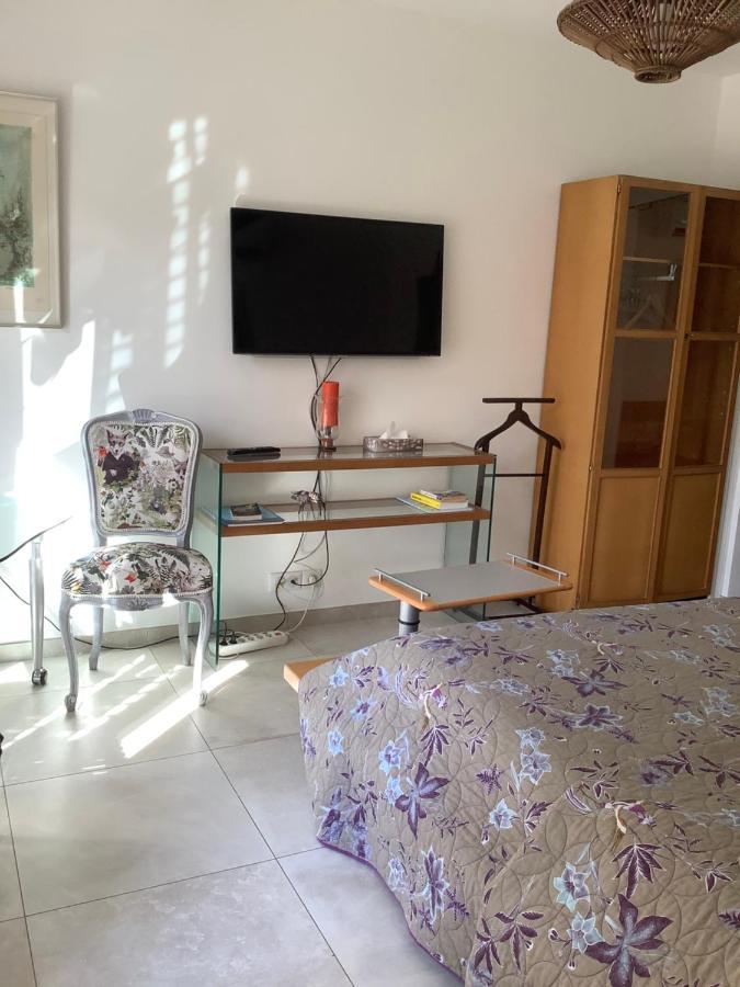 Chambres De La Terre Blanche Sanary-sur-Mer Zewnętrze zdjęcie